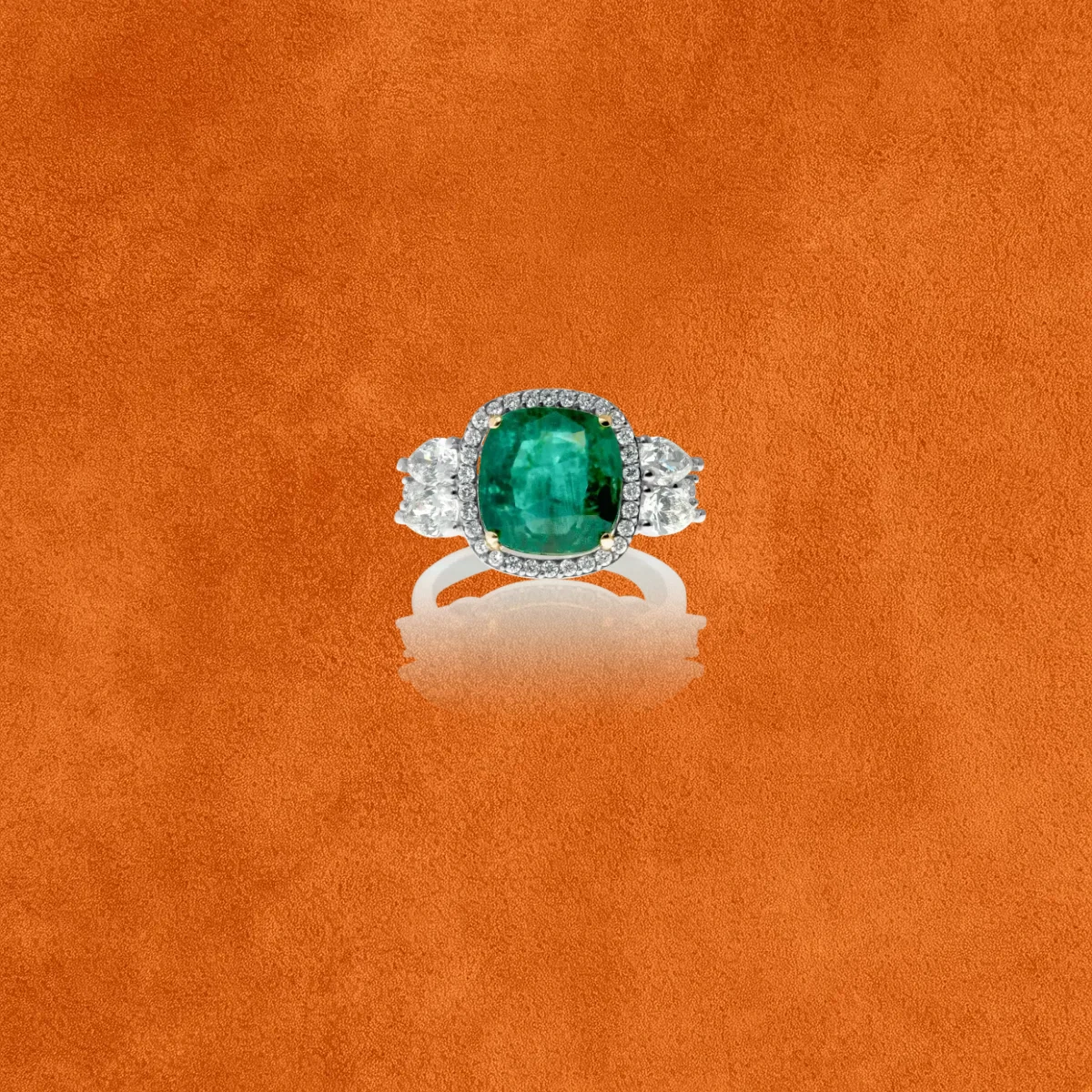 Emerald And Diamond Ring