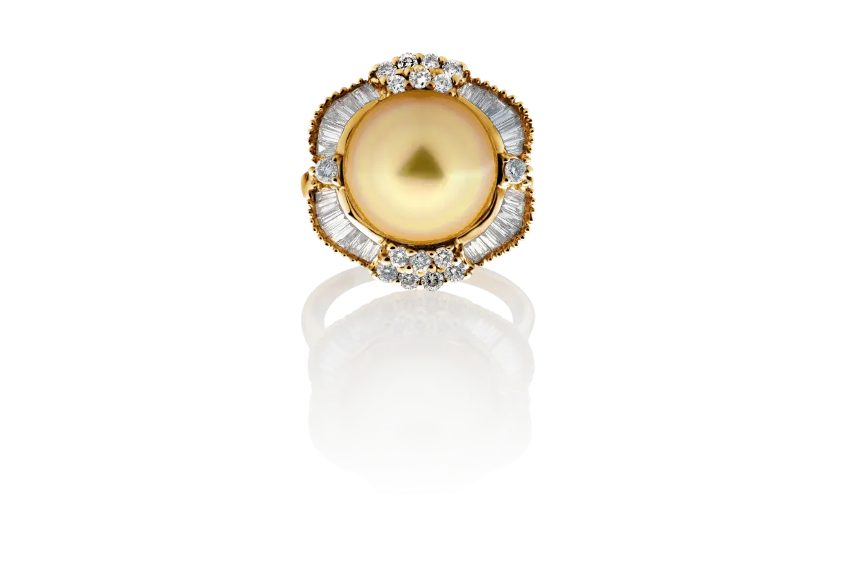 Pearl And Diamond Ring view 3